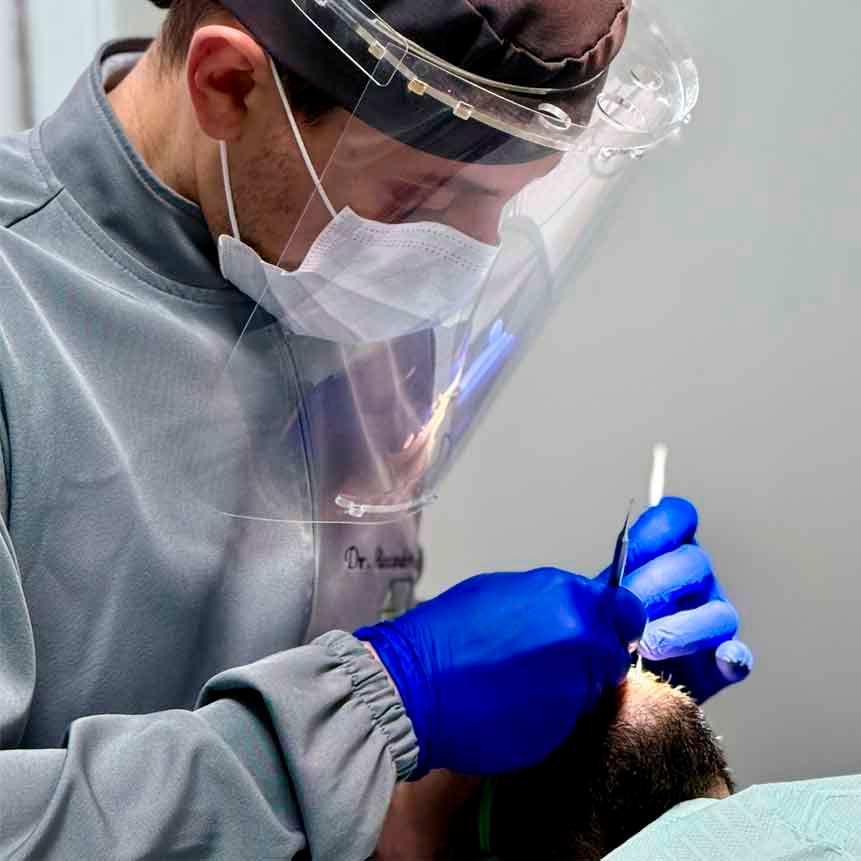 Clinica-Dr-Andre-Lima-Especialidade-Endodontia-Faz-o-tratamento-de-canal